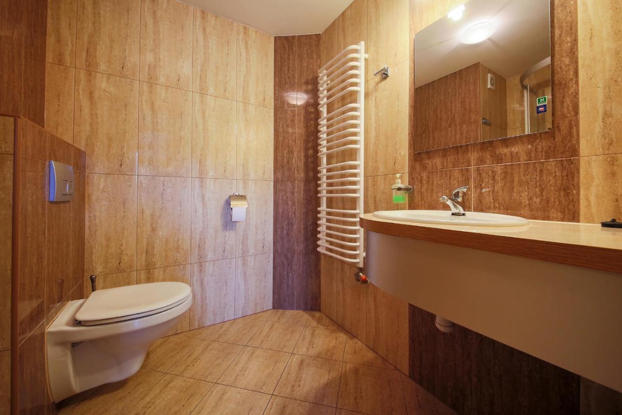 Готель Laziska 3*